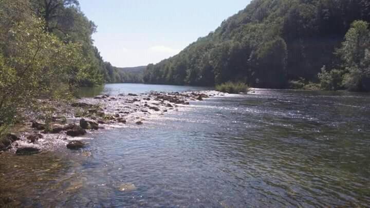 Отель Robinson Camp Kupa - Juratovicki Brig Netretic Экстерьер фото