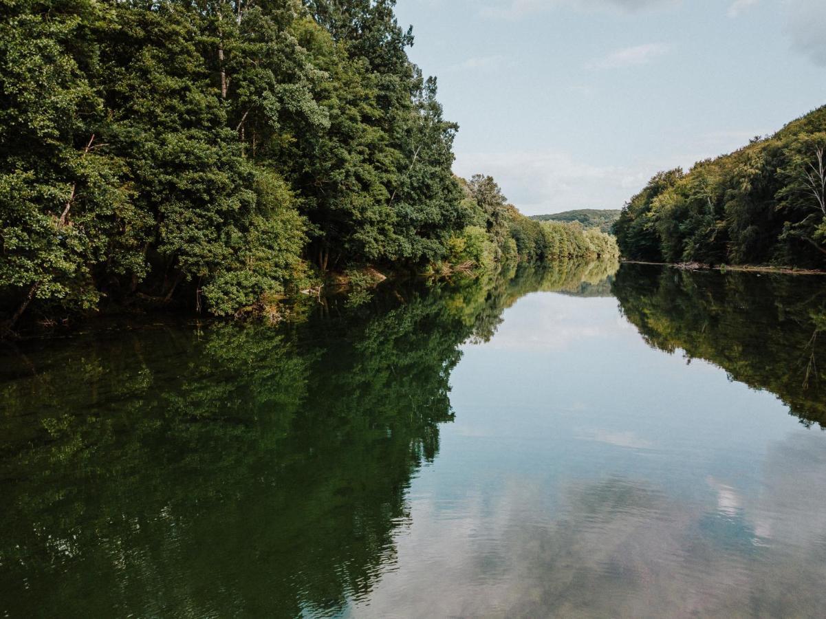 Отель Robinson Camp Kupa - Juratovicki Brig Netretic Экстерьер фото